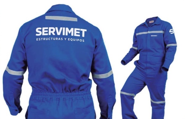 Ropa de trabajo azul de SERVIMET con bandas reflectivas
